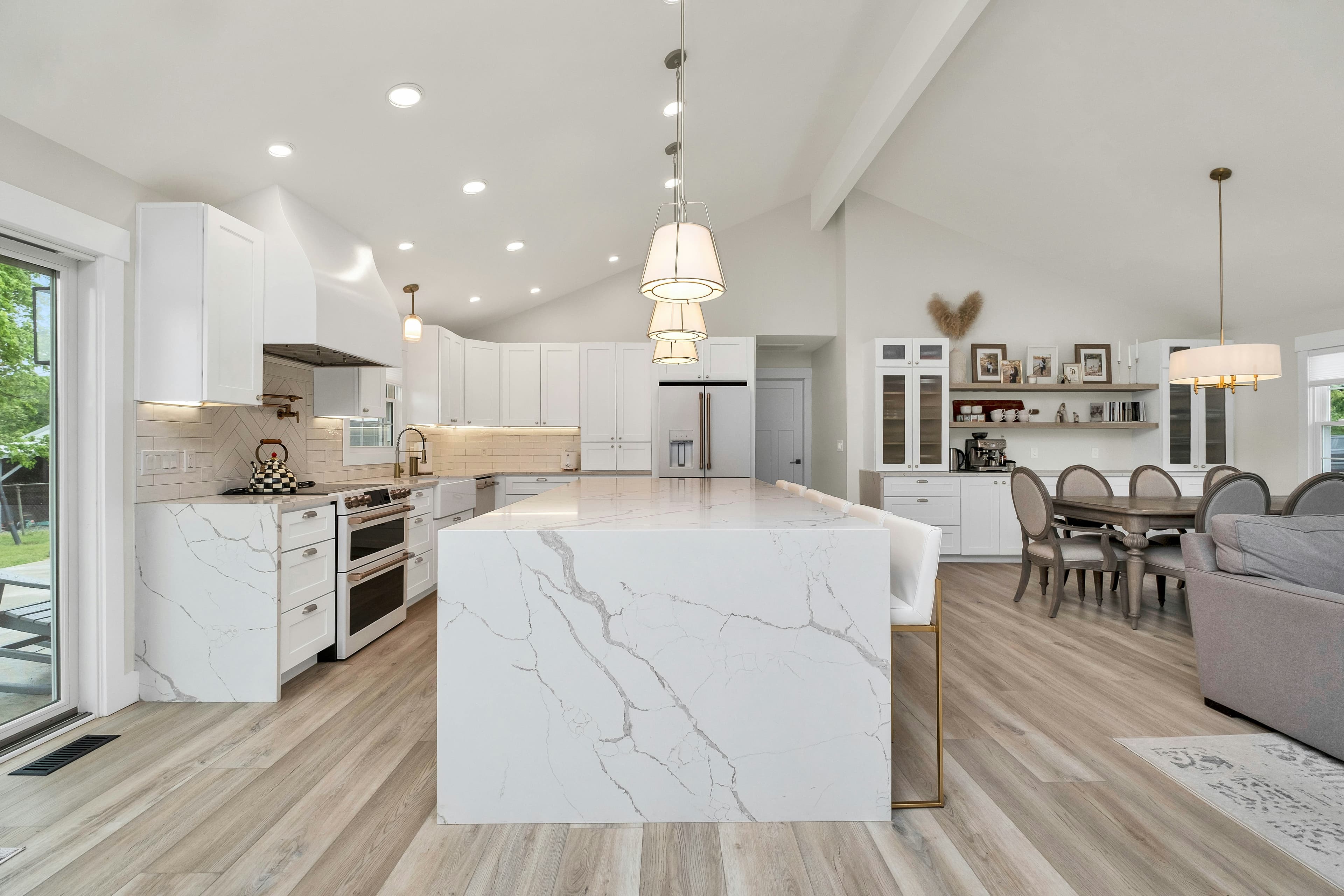Austin Renovation Works kitchen showcase